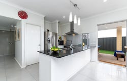 12 Langdon Loop, Caversham, WA 6055