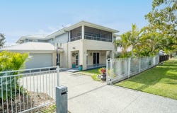 22 Coffey Court, Beachmere, Qld 4510