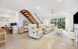 1 Tours Way, Burleigh Waters, Qld 4220