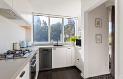 10/488 Glen Huntly Road, Elsternwick, Vic 3185