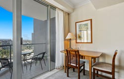 1219-1220/25 Laycock St, Surfers Paradise, Qld 4217