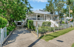 30 Smiths Rd, Goodna, Qld 4300