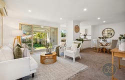 2/7A Copernicus Street, Wynnum West, Qld 4178