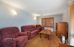 23 Manooka Crescent, Bradbury, NSW 2560