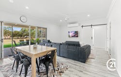 5 Oak Avenue, Coonarr, Qld 4670