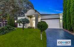 33 Champagne Grove, Narre Warren South, Vic 3805