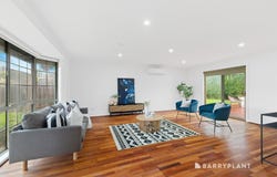 10 Warren Close, Mill Park, Vic 3082