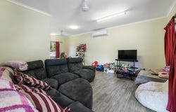 2 Gumnut Way, Moulden, NT 0830