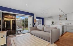 2/8 Russell Street, Everton Park, Qld 4053