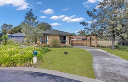 5 Cyprus Place, Melton West, Vic 3337