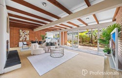 9 Moonda Grove, Cheltenham, Vic 3192