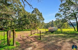 11 Gwynne Place, Roleystone, WA 6111