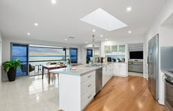 10 Bellevue Road, Belmont, NSW 2280