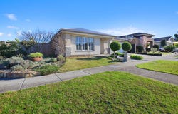 15 Goldsborough Drive, Officer, Vic 3809