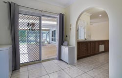4 Samuel Court, Burdell, Qld 4818