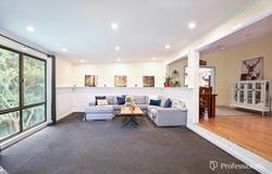 15 Forest Road, Wesburn, Vic 3799