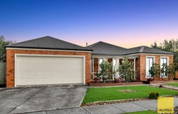 25 Royal Oaks Drive, Tarneit, Vic 3029