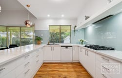 10A Ionic Street, Rossmoyne, WA 6148