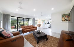 3 Grevillea Place, Cannonvale, Qld 4802
