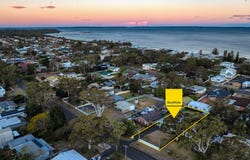 101 Queen Mary Street, Callala Beach, NSW 2540