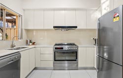 8/108-112 Boundary Road, Peakhurst, NSW 2210
