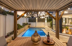 24 Blackbutt Place, Brookfield, Qld 4069