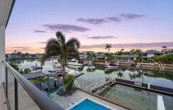 1/107 Bayview Street, Runaway Bay, Qld 4216
