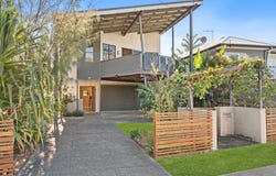 27 Bridge Street, Wynnum, Qld 4178