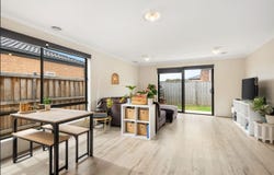 7 Beaumont Ave, Charlemont, Vic 3217