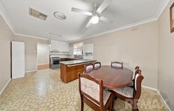 4 Bradley Place, Tolland, NSW 2650