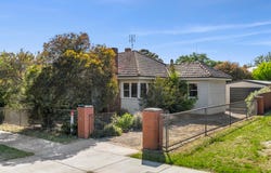 17 Service Street, Clunes, Vic 3370
