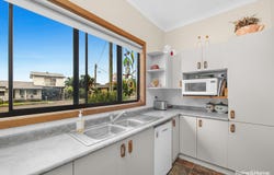 99 Marks Point Road, Marks Point, NSW 2280