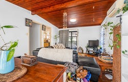 25 Grove Road, Russell Island, Qld 4184
