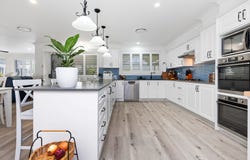 6 Peppertree Circuit, Aberglasslyn, NSW 2320