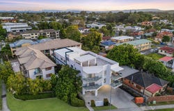 8/16 Brisbane Road, Labrador, Qld 4215