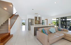 27 Masthead Drive, Bargara, Qld 4670