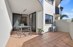 4/12 Sheehan St, Milton, Qld 4064