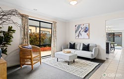 34 Elmslie Drive, Cranbourne East, Vic 3977