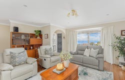 1 Burtonia Court, Tura Beach, NSW 2548