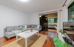 176 Chapel Hill Road, Chapel Hill, Qld 4069