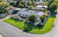 1 Crestmont Drive, Buderim, Qld 4556