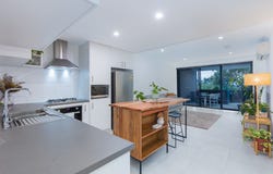 2/18 Miranda Crescent, Coolbellup, WA 6163