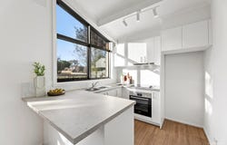 5/700 Riversdale Road, Camberwell, Vic 3124