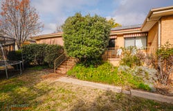 28  Holden Crescent, Wanniassa, ACT 2903