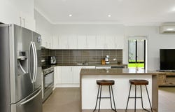 16 Montague Drive, Jordan Springs, NSW 2747