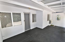 40 Higgins Street, West Gladstone, Qld 4680