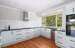 33 Cullinane Road, Mothar Mountain, Qld 4570