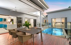 5 Navereno Court, Mundoolun, Qld 4285