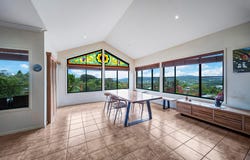 8 Pearl Parade, Nambour, Qld 4560
