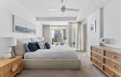 24/19 Mermaid Avenue, Mermaid Beach, Qld 4218